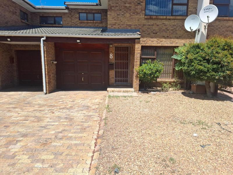 3 Bedroom Property for Sale in Parow North Western Cape
